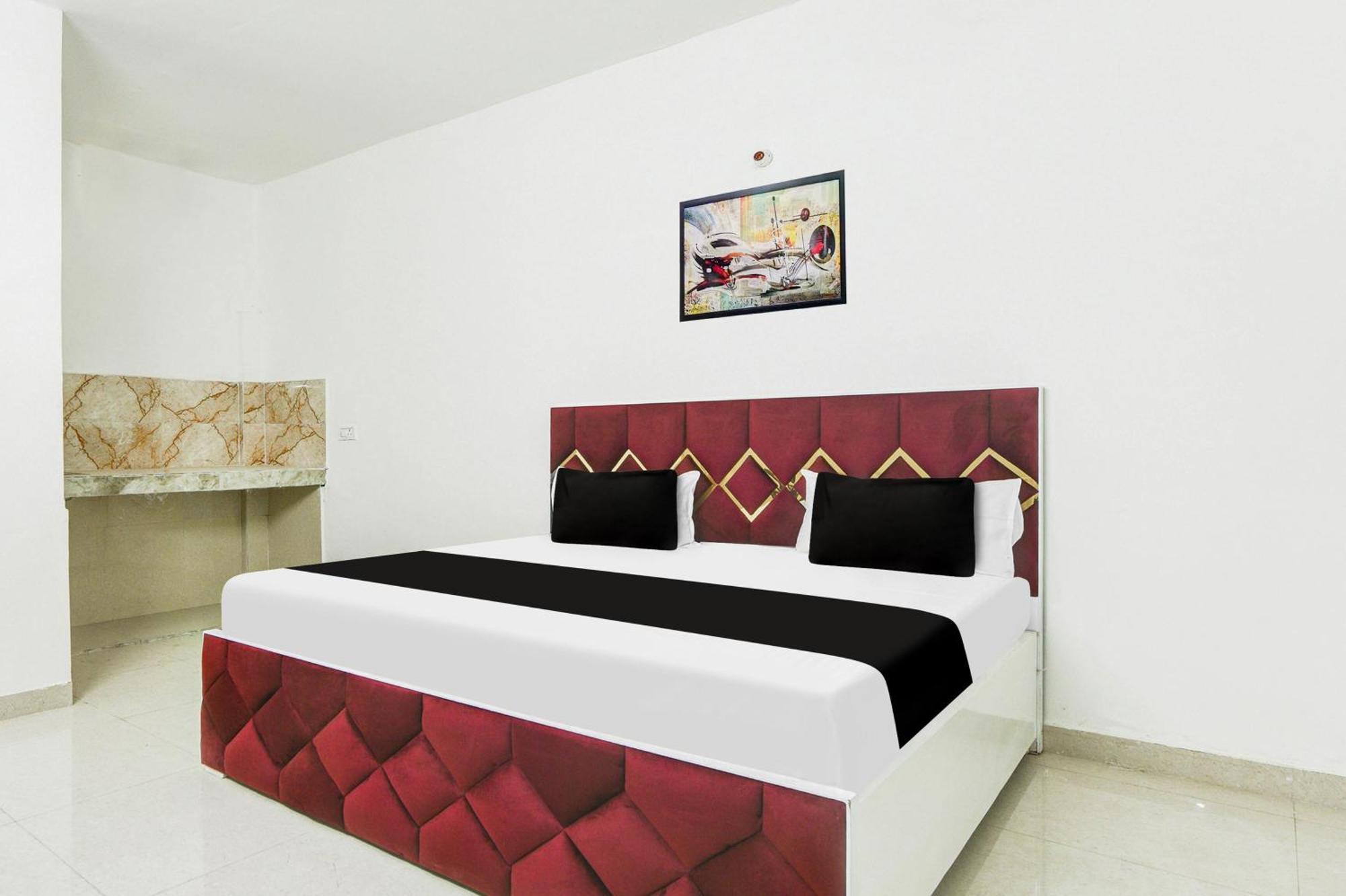 Hotel O J.D Kings Faridabad Exteriör bild