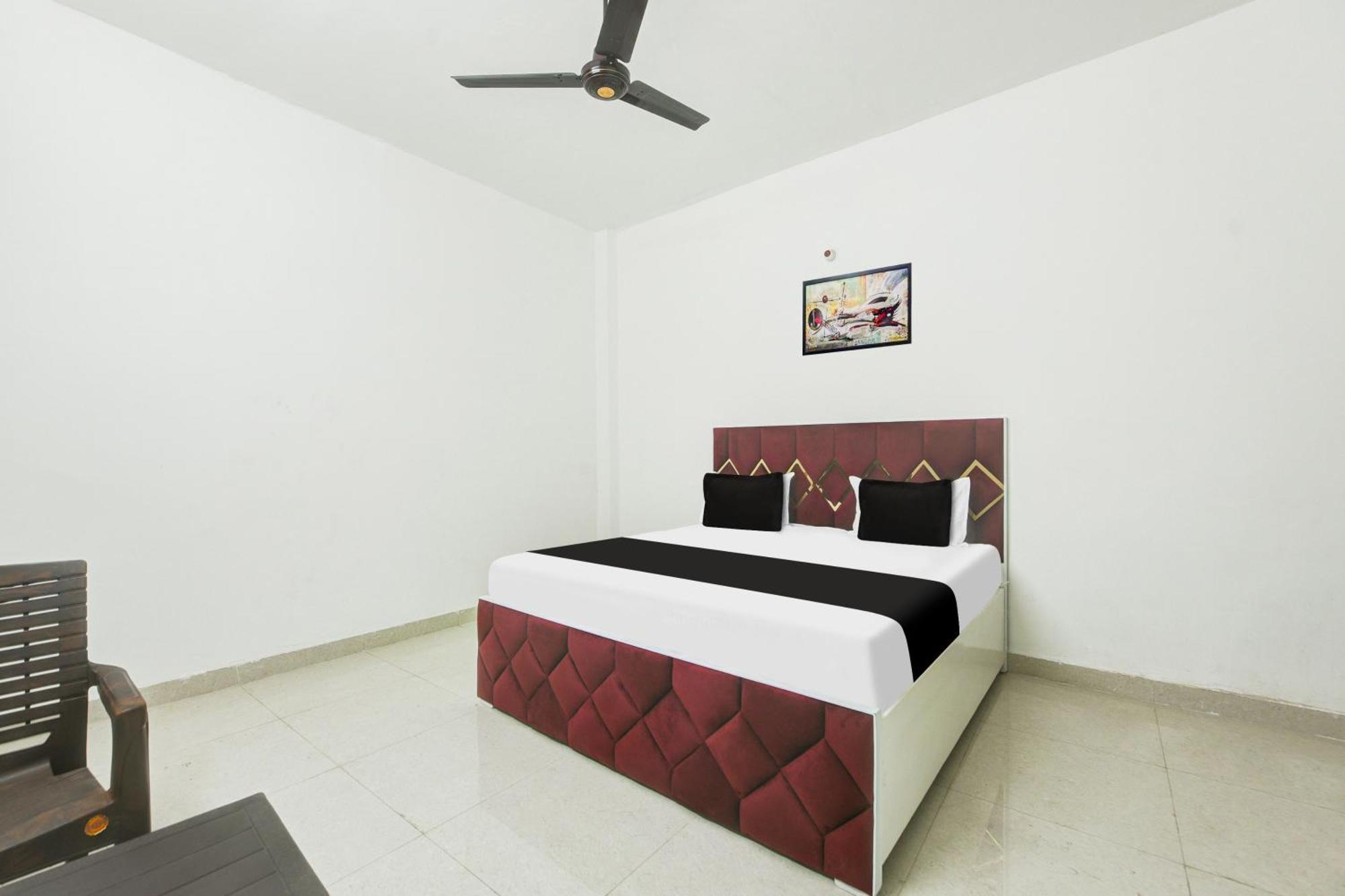 Hotel O J.D Kings Faridabad Exteriör bild
