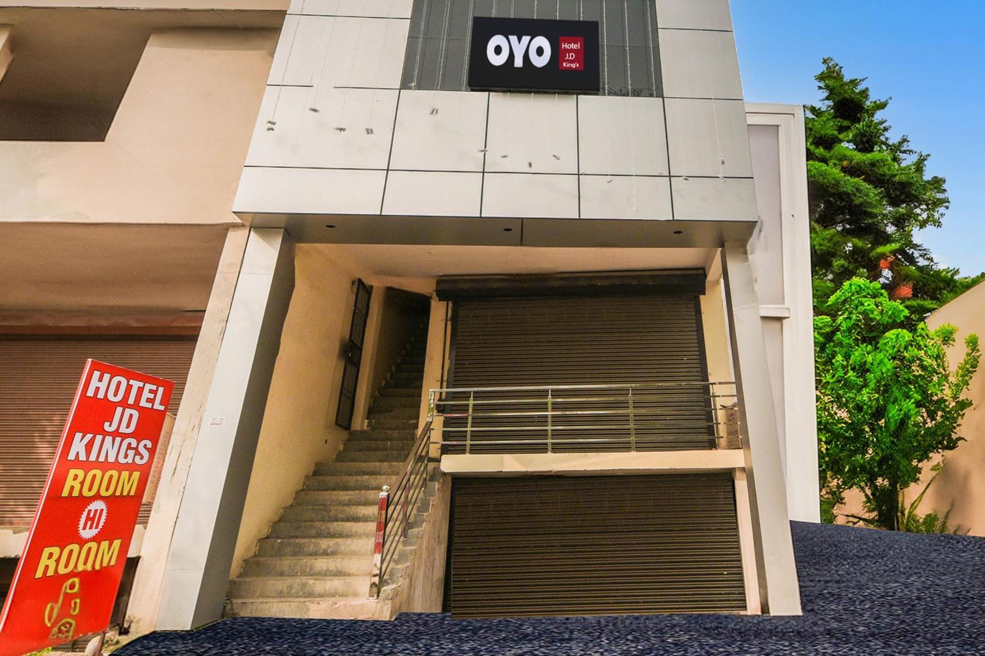 Hotel O J.D Kings Faridabad Exteriör bild