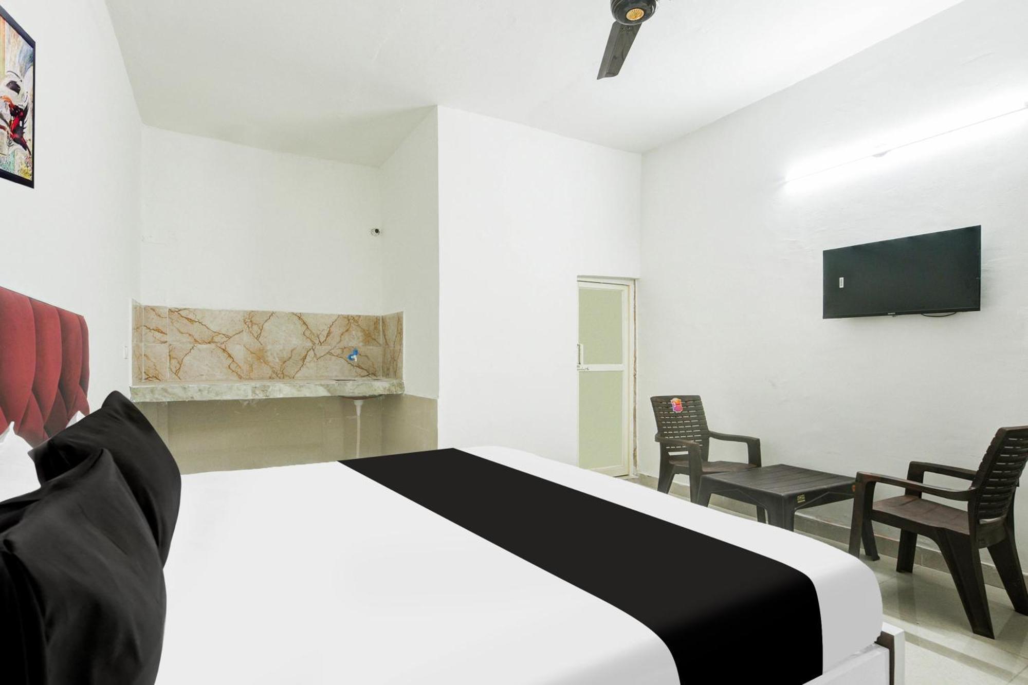 Hotel O J.D Kings Faridabad Exteriör bild