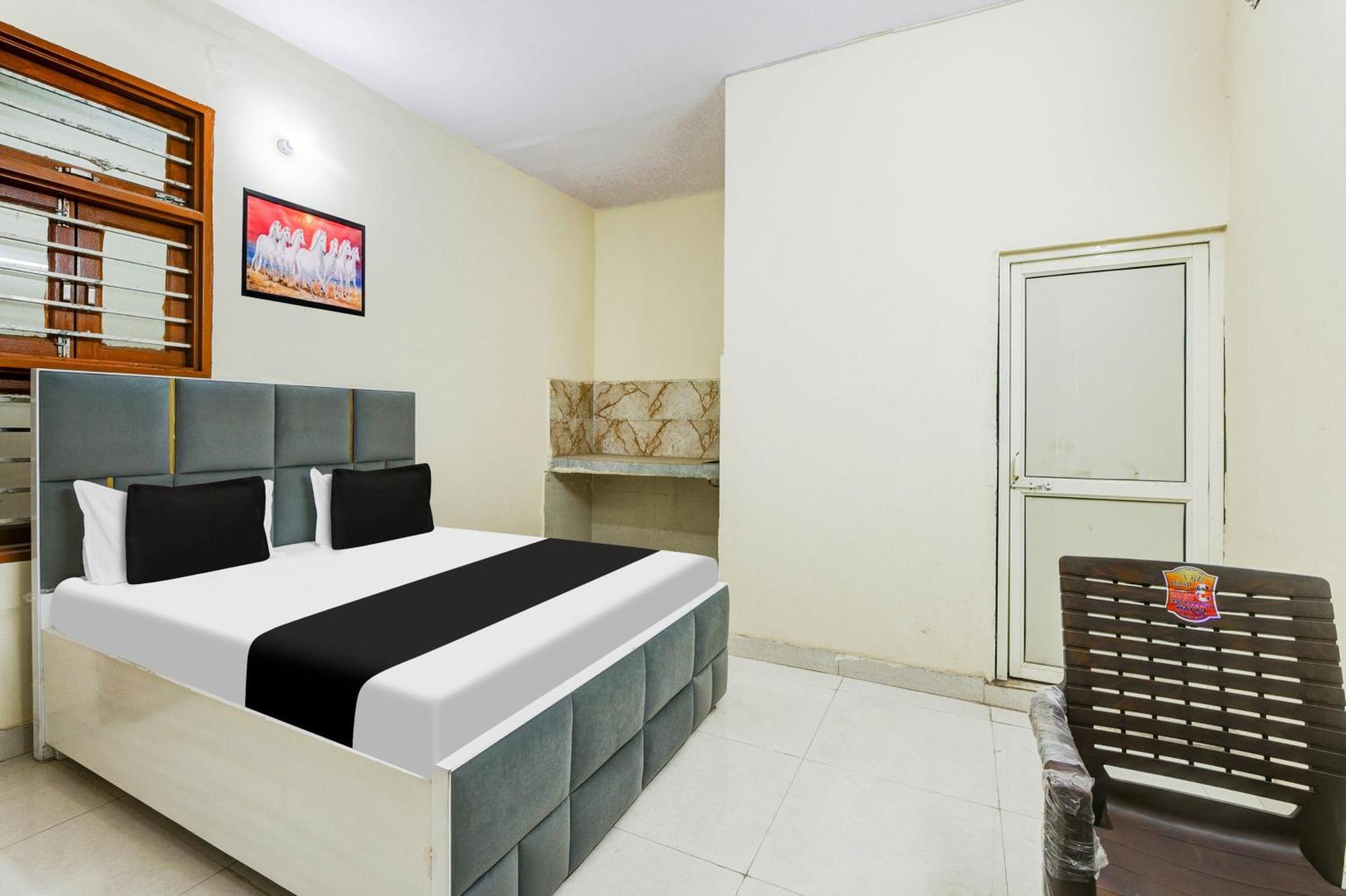 Hotel O J.D Kings Faridabad Exteriör bild